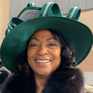 Meet your Posher, Diane